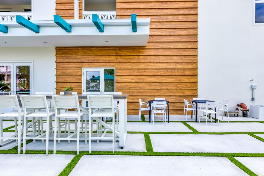 More Photos Of 1500 SE 3rd Ct, Deerfield Beach Unknown For Lease