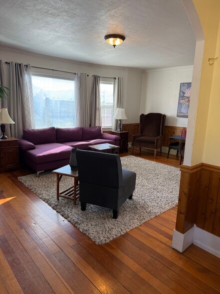More Photos Of 142 NW Front St, Prairie City Storefront Retail Residential For Sale