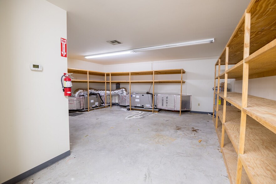 More Photos Of 300 W Main St, Lake Butler Storefront Retail Office For Sale