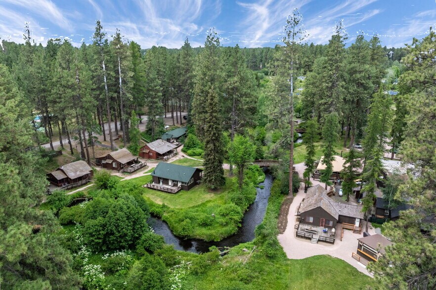 More Photos Of 13375 SW Forest Service Rd, Camp Sherman Hotel For Sale