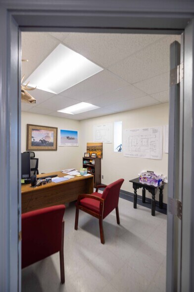 More Photos Of 8007 NE Loop 410, San Antonio Service For Sale