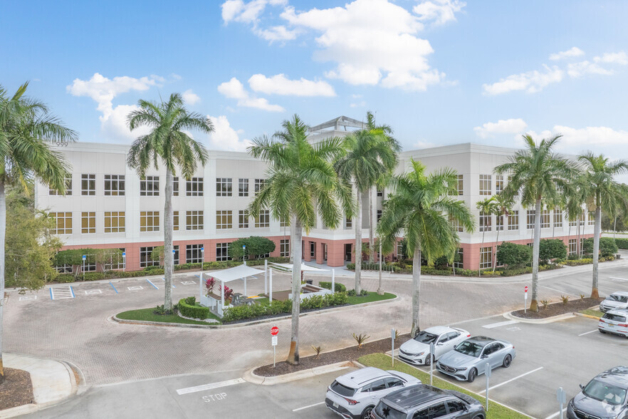 Primary Photo Of 999 Yamato Rd, Boca Raton Unknown For Lease