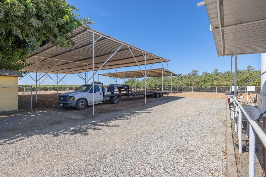 More Photos Of 28548 Woollomes Rd, Wasco Land For Sale