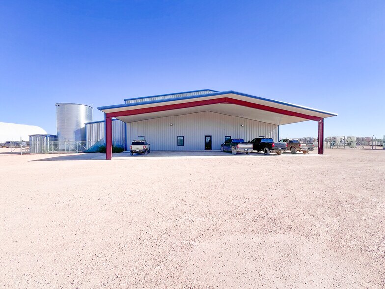 Primary Photo Of 2401 E County Road 155, Midland Service For Sale