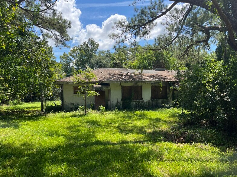 Primary Photo Of 1902 US Hwy 80, Savannah Land For Sale