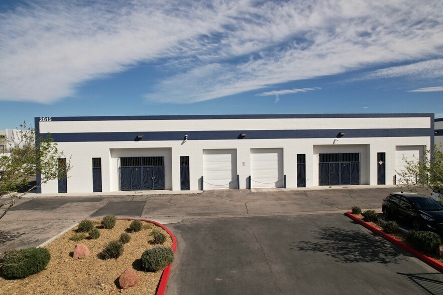 More Photos Of 2615 Branson Ave, North Las Vegas Distribution For Lease