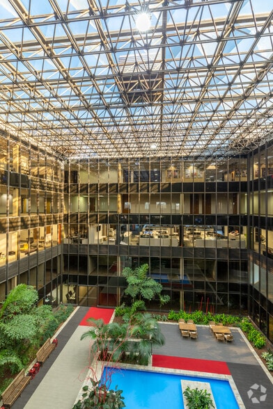 More Photos Of 25200 Telegraph Rd, Southfield Office For Lease