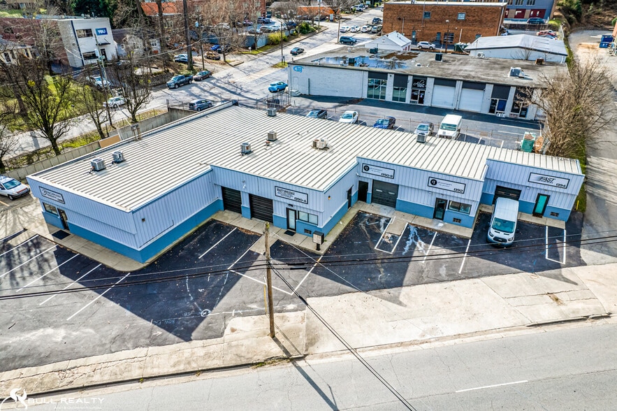 Primary Photo Of 1388 Chattahoochee Ave, Atlanta Light Distribution For Lease