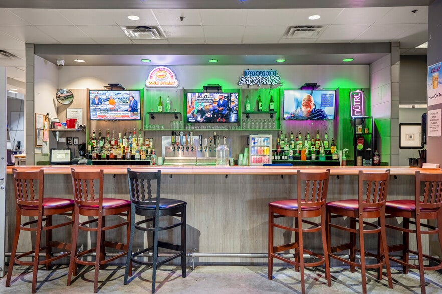 More Photos Of 13027 TX-105 E, Cut And Shoot Sports And Entertainment For Sale