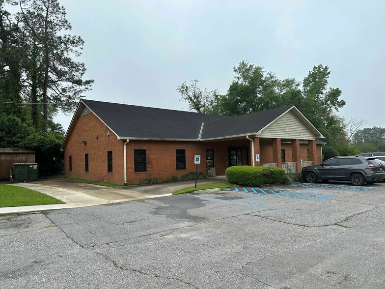 Primary Photo Of 1182 5th St SE, Cairo Office For Lease