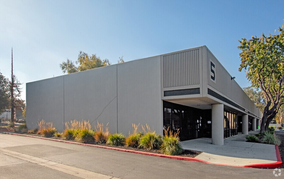 More Photos Of 780 Montague Expy, San Jose Unknown For Lease