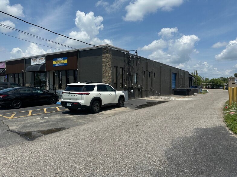 More Photos Of 1011 W Lancaster Rd, Orlando General Retail For Sale