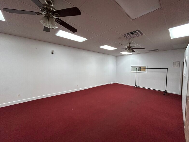 More Photos Of 1025 Rogers Ave, Brooklyn Storefront For Lease
