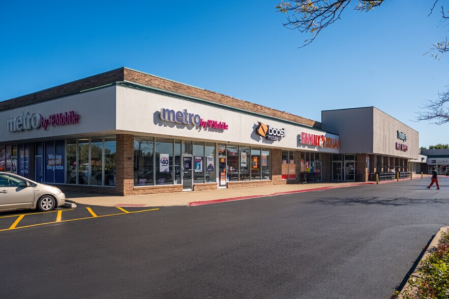 More Photos Of 17501-17559 S Kedzie Ave, Hazel Crest Unknown For Lease