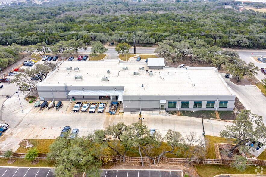 More Photos Of 17215 Jones Maltsberger Rd, San Antonio Office For Lease
