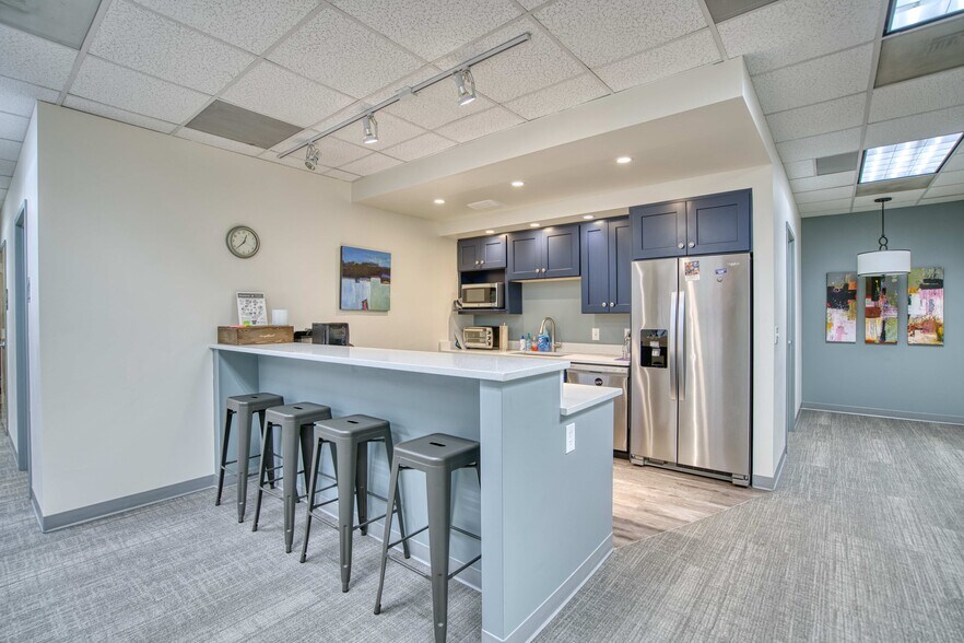 More Photos Of 1345 Plaza Ct N, Lafayette Office For Sale
