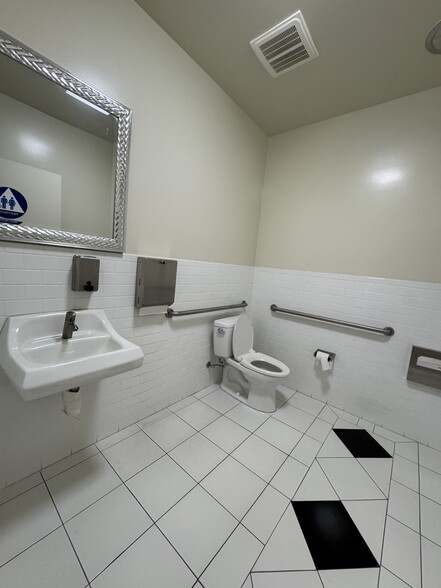 More Photos Of 1940 The Alameda, San Jose Office For Lease