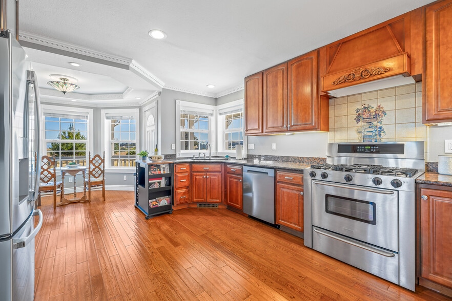 More Photos Of 19351 Del Mar Dr, Fort Bragg Specialty For Sale