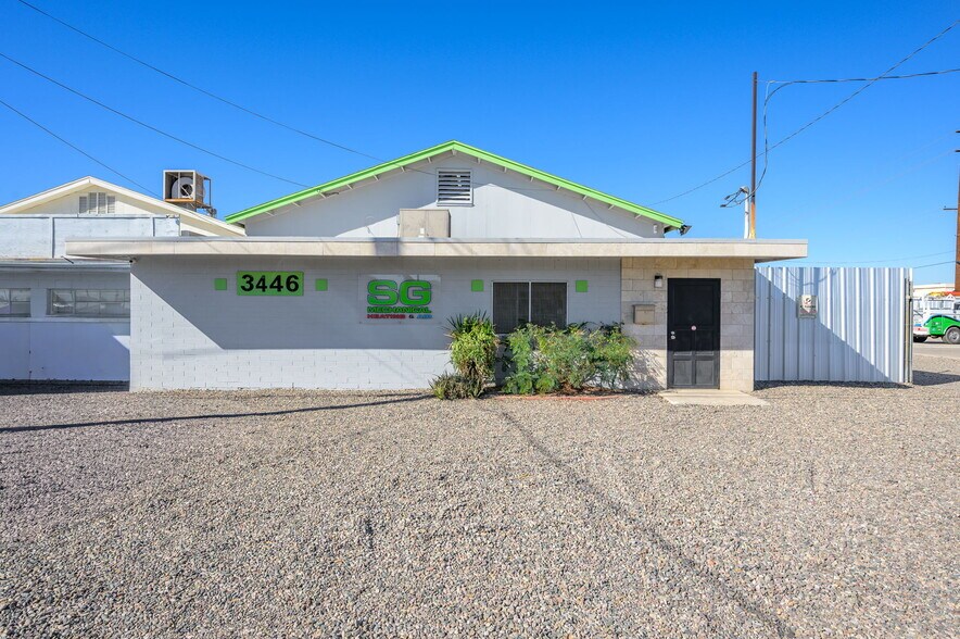 More Photos Of 3446-3450 N 29th Ave, Phoenix Warehouse For Sale
