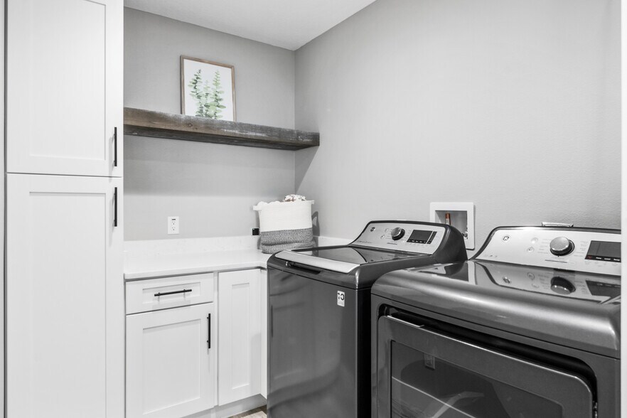 More Photos Of 2223 S Washington Ave, Titusville Office Residential For Sale