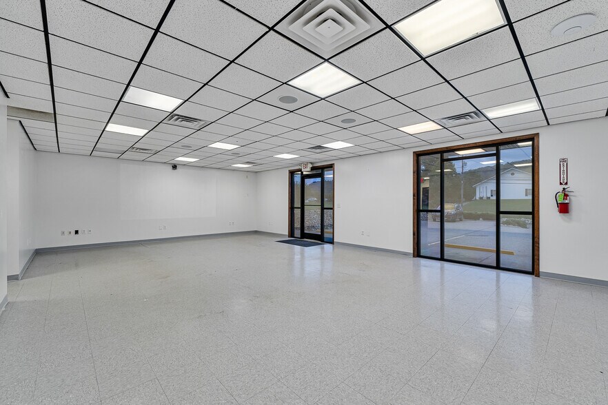 More Photos Of 14261 Route 60 West, Milton Medical For Sale