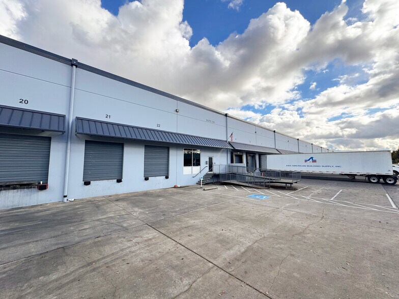 Primary Photo Of 2820 B St NW, Auburn Warehouse For Lease