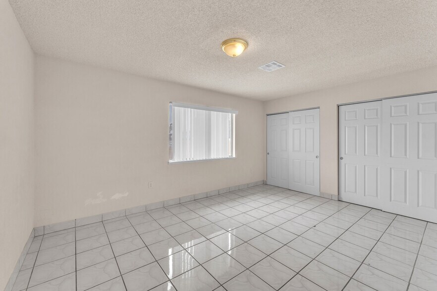 More Photos Of 2130 E Maule Ave, Las Vegas Land For Sale