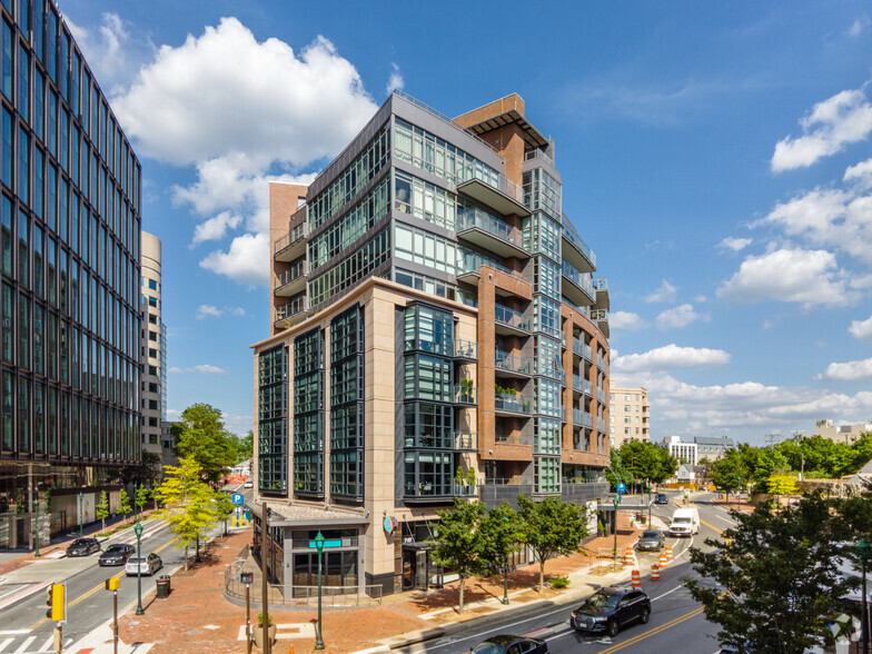 Primary Photo Of Bethesda Ave & Woodmont Ave, Bethesda Unknown For Lease