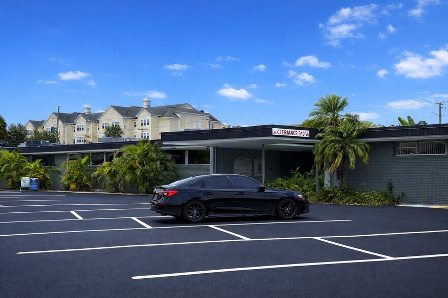 More Photos Of 1201 S Highland Ave, Clearwater Medical For Lease