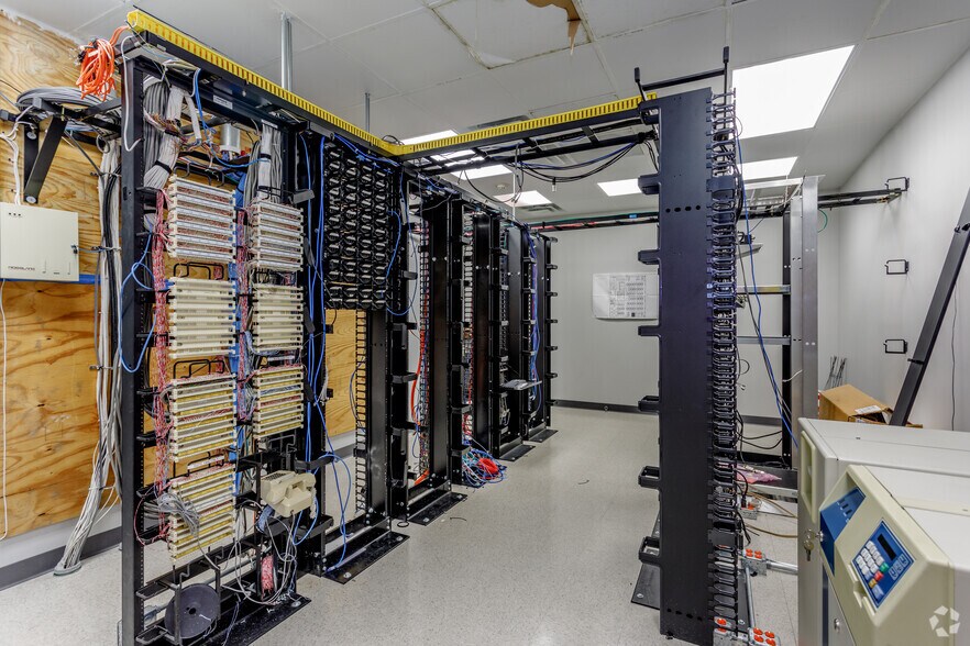 More Photos Of 1440 NW Vivion Rd, Kansas City Office For Lease