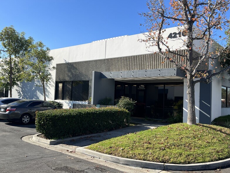 More Photos Of 4210-4212 E La Palma Ave, Anaheim Warehouse For Sale