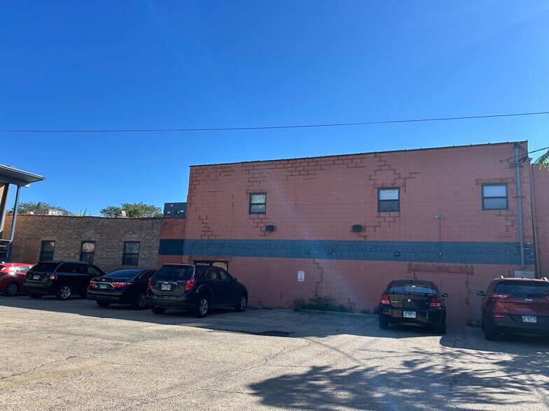 More Photos Of 4534 S Western Ave, Chicago Healthcare For Lease