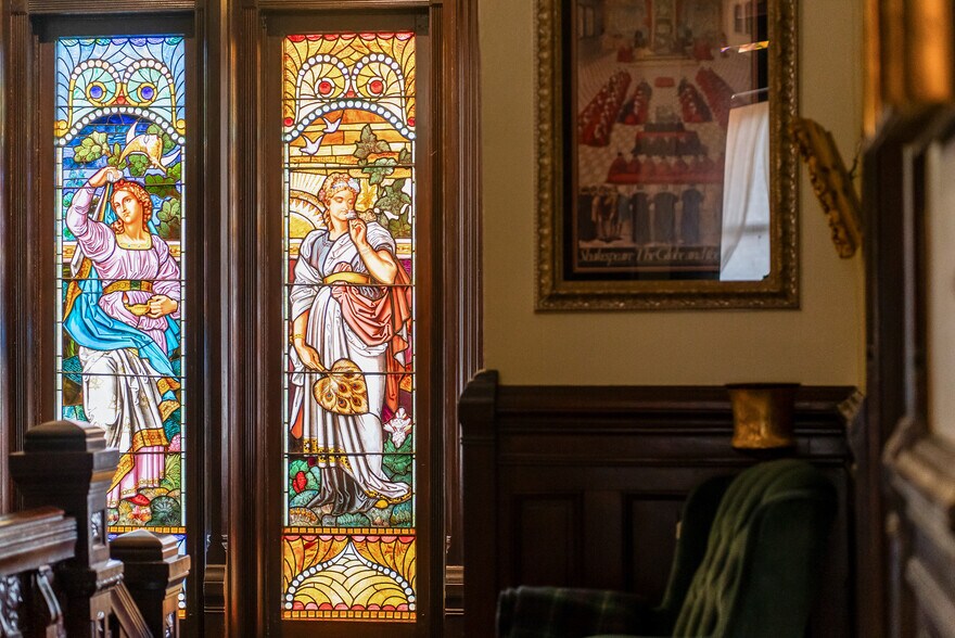 More Photos Of 809 Hall St, Saint Joseph Hospitality For Sale