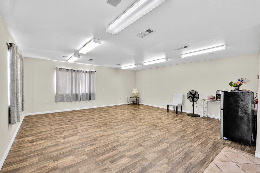 More Photos Of 2476 Stirrup Rd, Borrego Springs General Retail For Sale