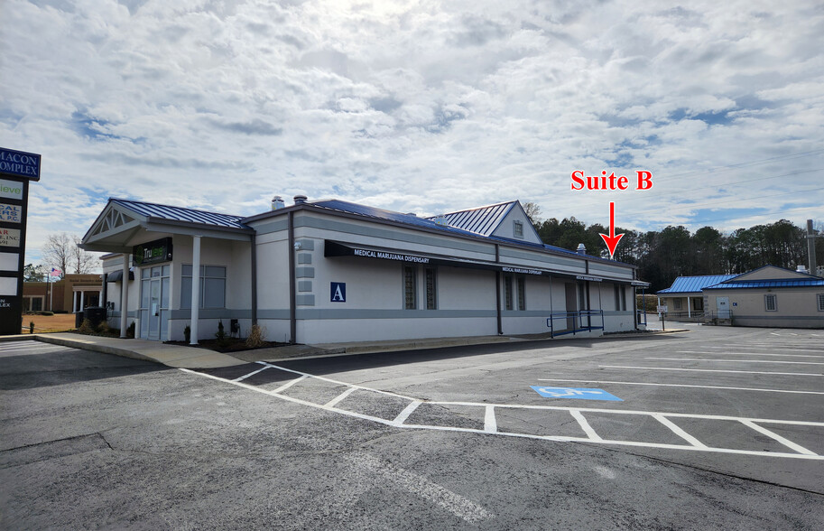 Primary Photo Of 3556 Riverside Dr, Macon-Bibb Unknown For Lease