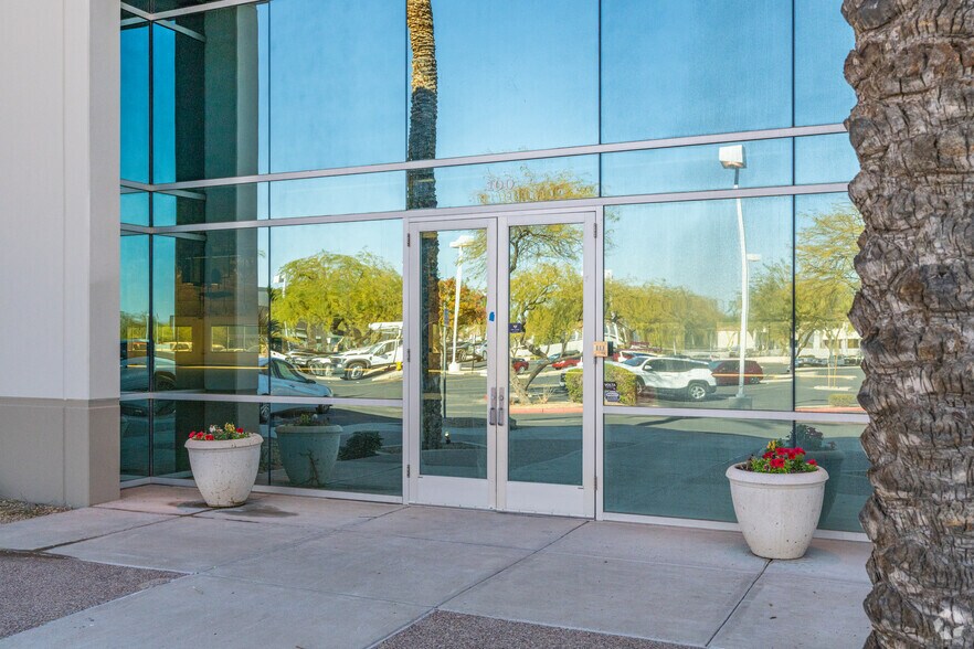 More Photos Of 20401 N 29th Ave, Phoenix Medical For Lease