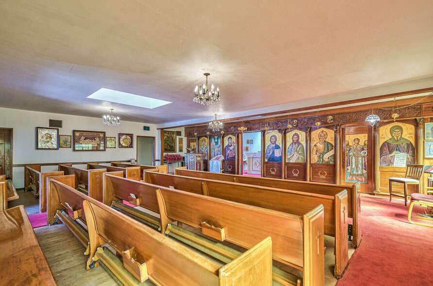 More Photos Of 326 Park St, Salinas Religious Facility For Sale