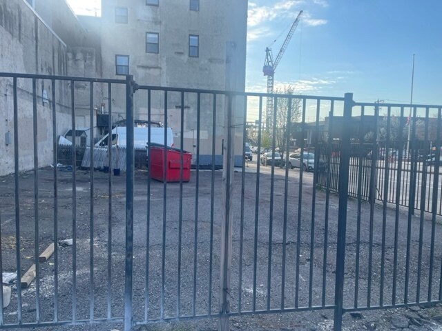 More Photos Of 301 Spring Garden St, Philadelphia Land For Lease