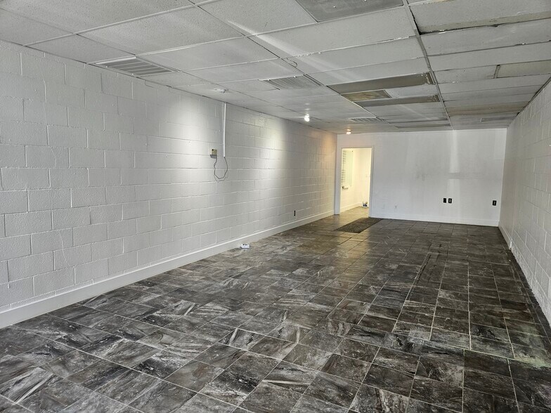 More Photos Of 928 15th St, Modesto Office For Lease