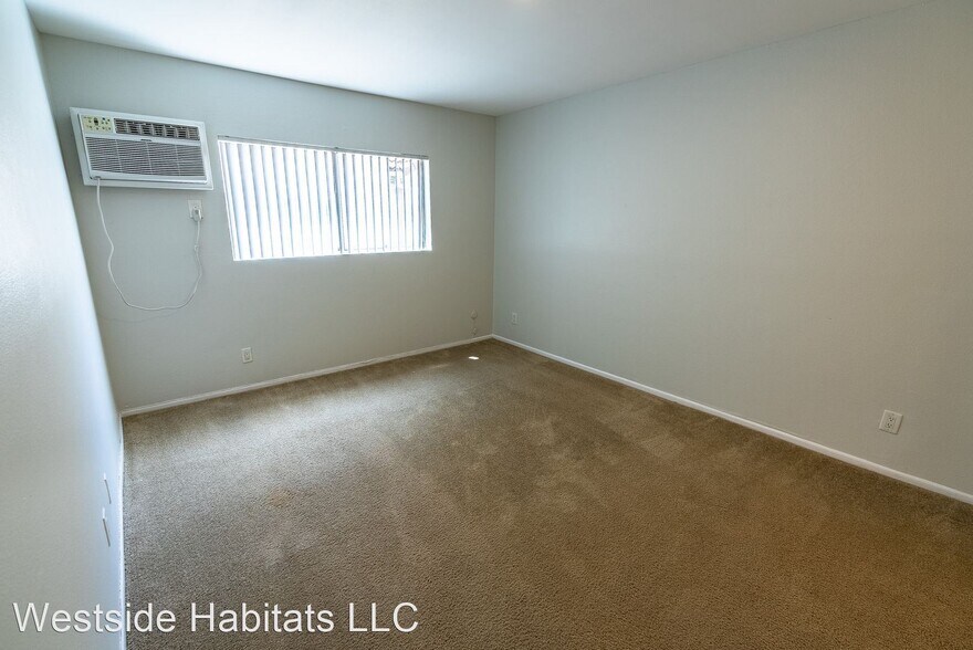 More Photos Of 4444 Ensign Ave, West Toluca Lake Apartments For Sale