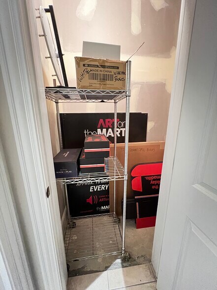 More Photos Of 1419 W Belmont Ave, Chicago Storefront Retail Residential For Sale