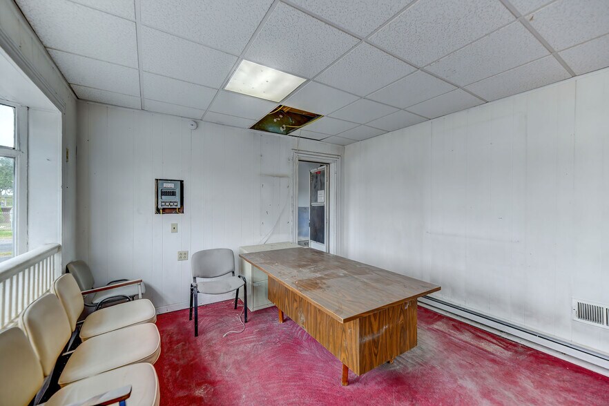 More Photos Of 338 E Front St, Berwick General Retail For Sale