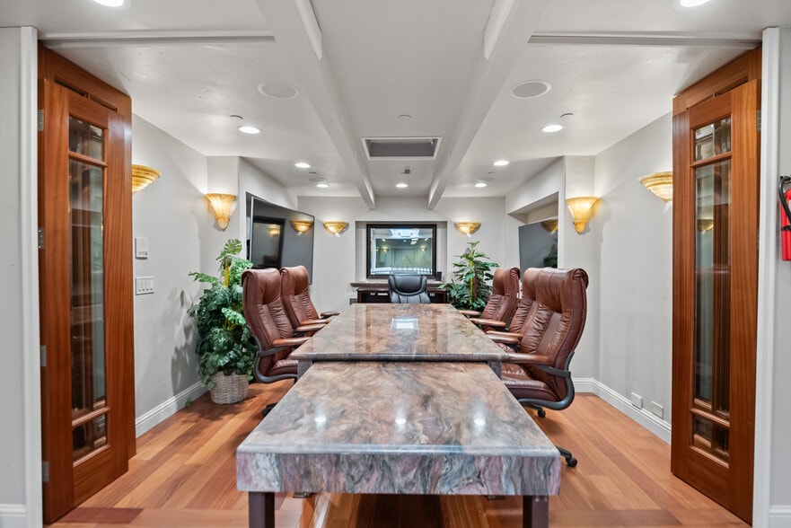 More Photos Of 961 Hamline St, San Jose Service For Sale