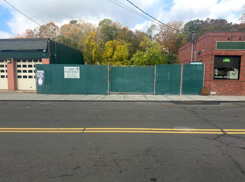 More Photos Of 4 Riversville Road Rd, Greenwich Land For Lease