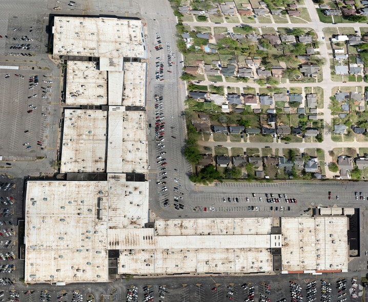 More Photos Of 2401 NW 23rd St, Oklahoma City Office For Lease