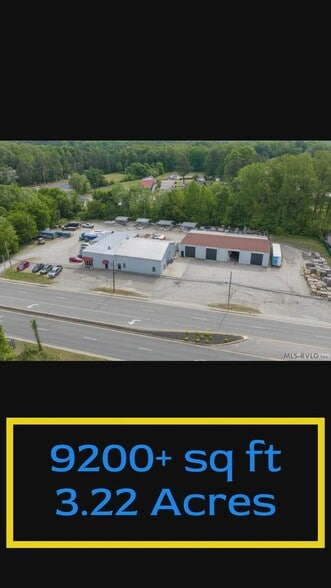 Primary Photo Of 728 N Main St, Emporia Auto Repair For Sale