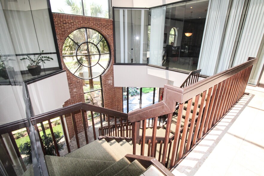 More Photos Of 4811 Atlantic Blvd, Jacksonville Office For Lease