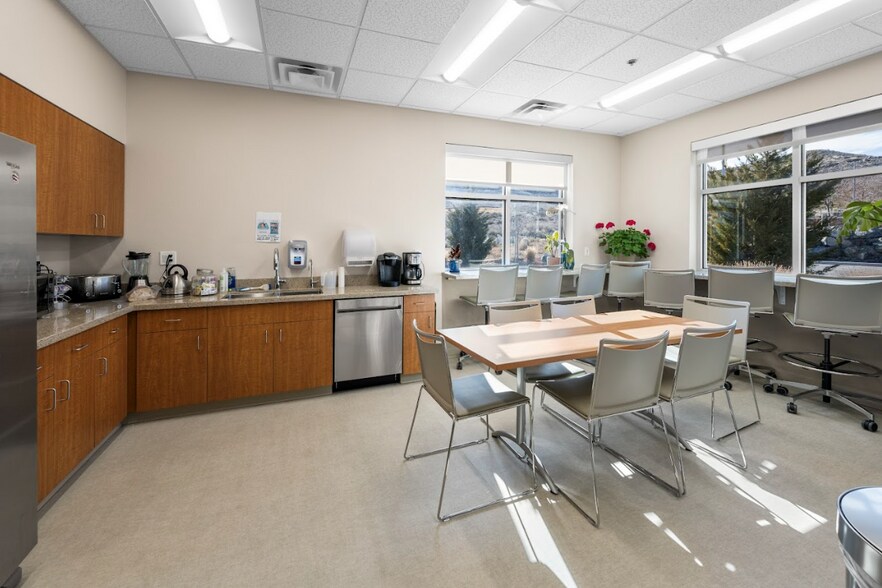 More Photos Of 1493 Medical Pky, Carson City Medical For Sale