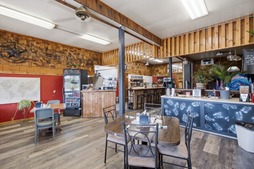 More Photos Of 5588 Highway 8, Deary General Retail For Sale