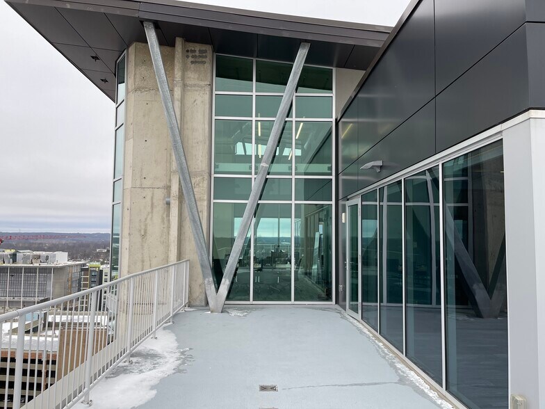 More Photos Of 155 W Michigan Ave, Kalamazoo Office Residential For Lease